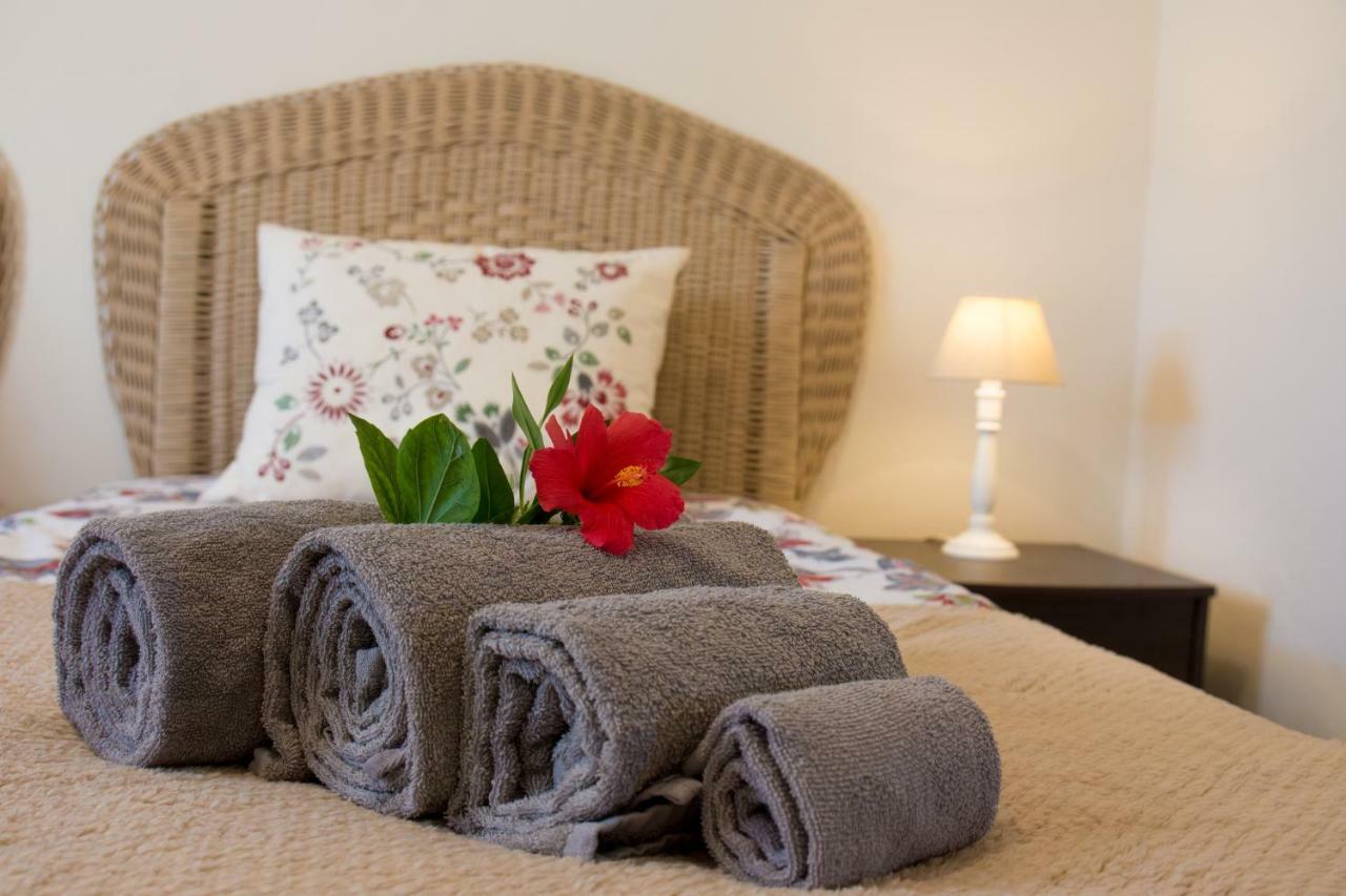 Villa Yvonne,Private Pool,Private Parking 1,7 Km From The Beatch Albufeira Exteriér fotografie